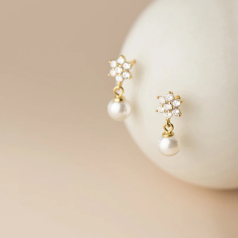 Classic Flower Pearl Earrings for Women Fashion Jewelry