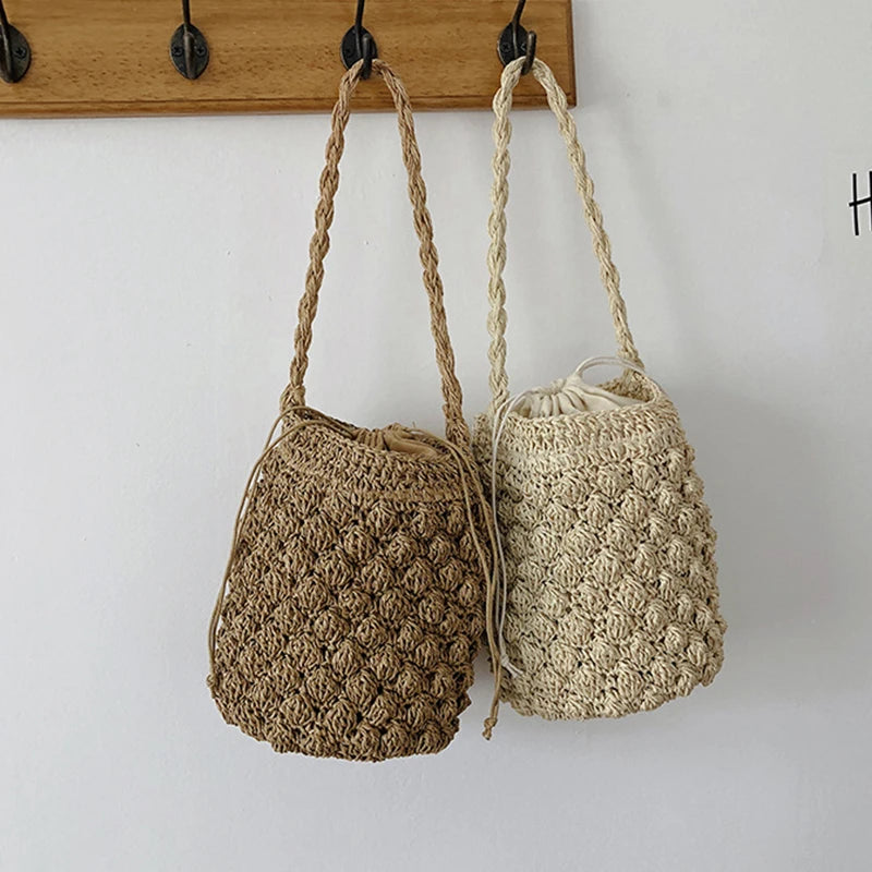 Vintage Handmade Straw Handbag Beach Tote Woven Casual Bohemia