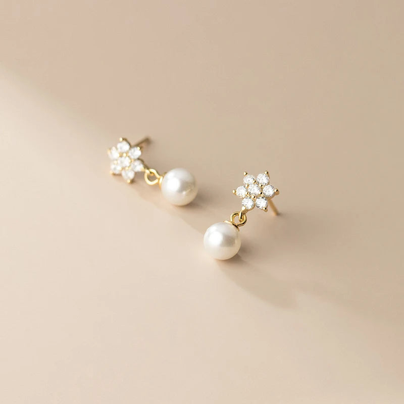 Classic Flower Pearl Earrings for Women Fashion Jewelry