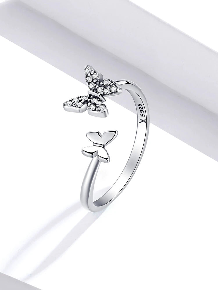 Silver Dazzling CZ Butterfly Open Finger Ring Fashion