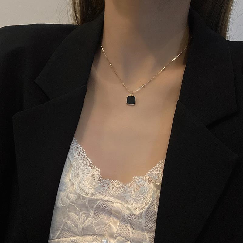 Stainless Steel Necklaces Minimalist Square Pendant Choker=