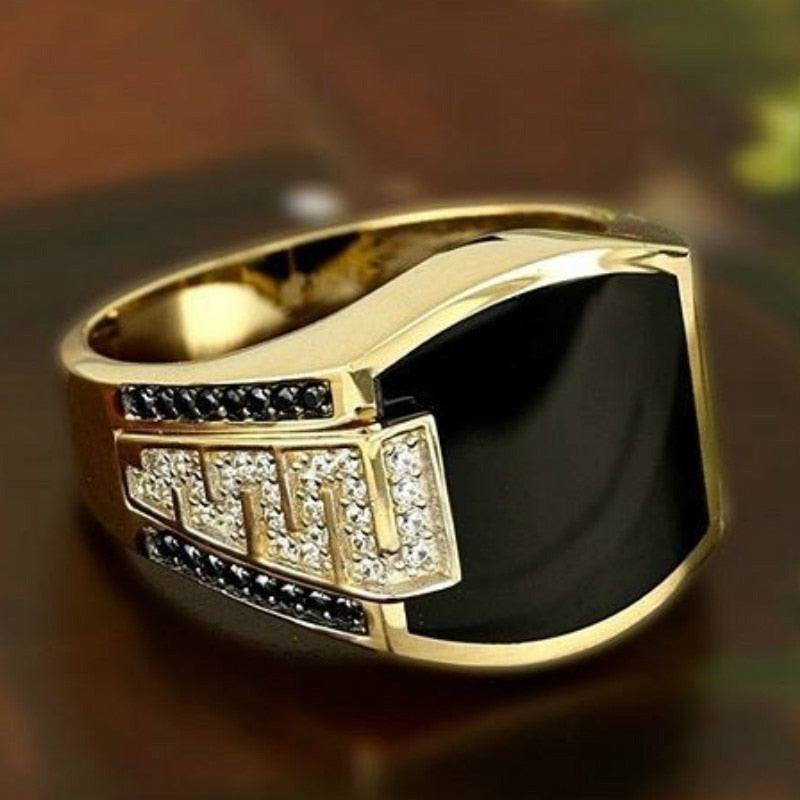 Classic Ring Fashion Metal Gold Color Inlaid Black Stone