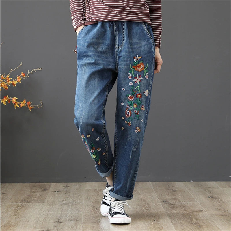 Women's Denim Pants Vintage Flower Embroidery Casual Loose