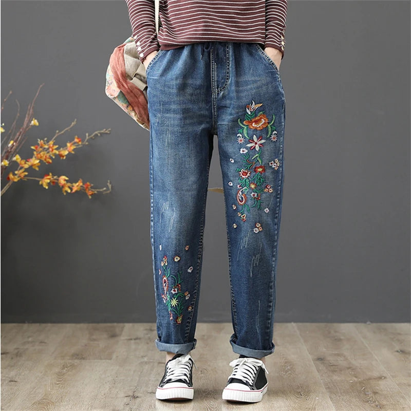 Women's Denim Pants Vintage Flower Embroidery Casual Loose