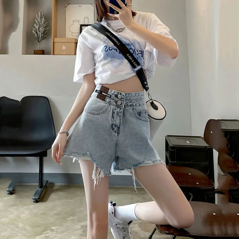 High Waist 2 Buttons Wide Leg Vintage Hole Tassel Baggy Denim Shorts