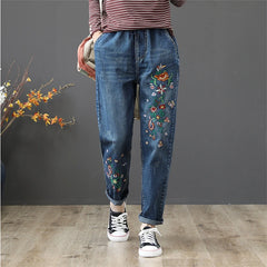 Women's Denim Pants Vintage Flower Embroidery Casual Loose