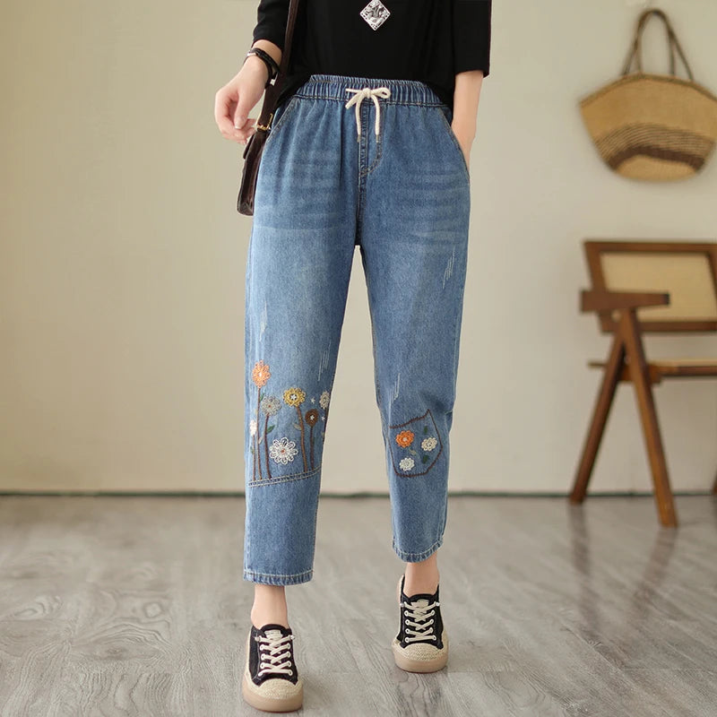 Design Flower Embroidery Jeans  Casual Loose Vintage Style