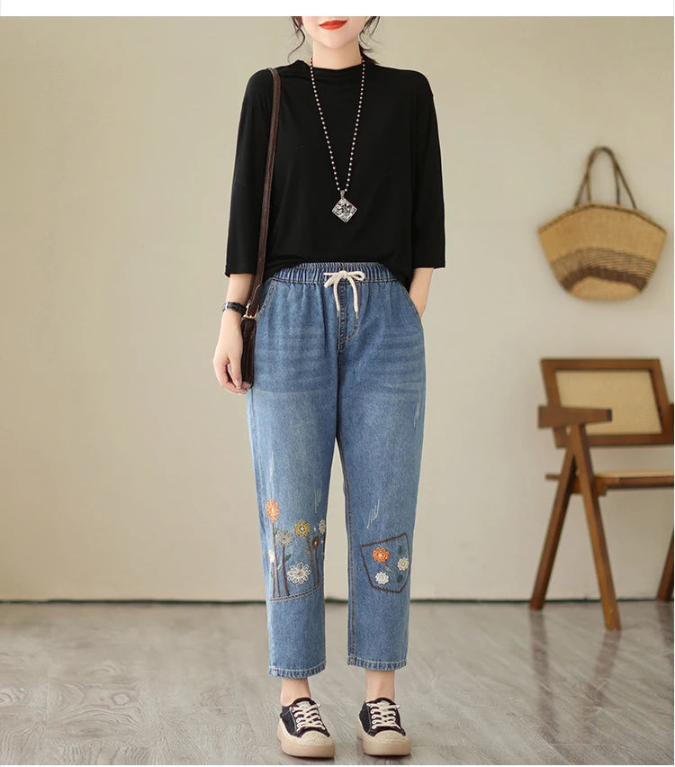 Design Flower Embroidery Jeans  Casual Loose Vintage Style