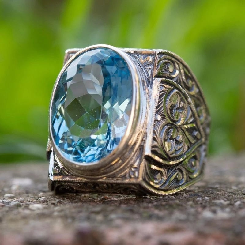 Retro Handmade Silver Color Carved Ring