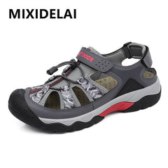 Classic Men Sandals Beach Breathable Flat Sandals Outdoor Non-slip Shoes