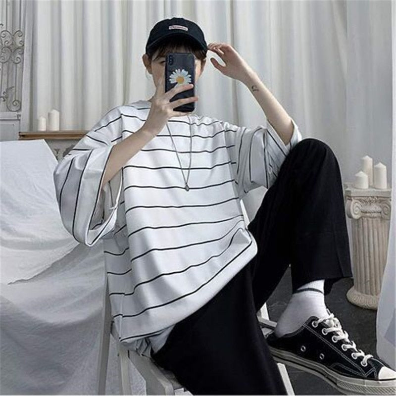 Oversized T-Shirt Men Funny Striped Hip Hop Loose Half Sleeve T Shirts