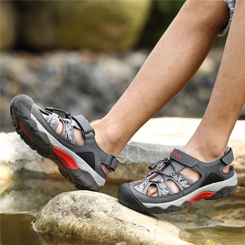 Classic Men Sandals Beach Breathable Flat Sandals Outdoor Non-slip Shoes