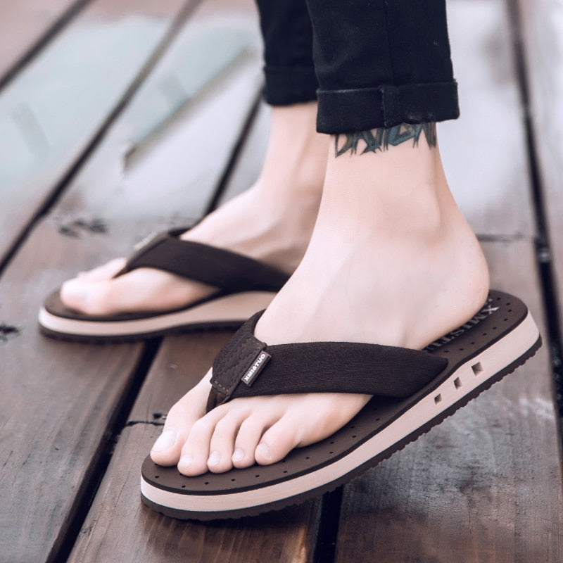 Men Slippers Massage Non-Slip Flip Flops Breathable Thick-Soled Toe Sandals