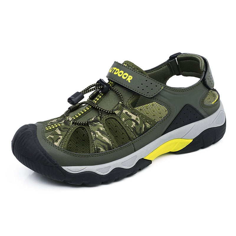 Classic Men Sandals Beach Breathable Flat Sandals Outdoor Non-slip Shoes