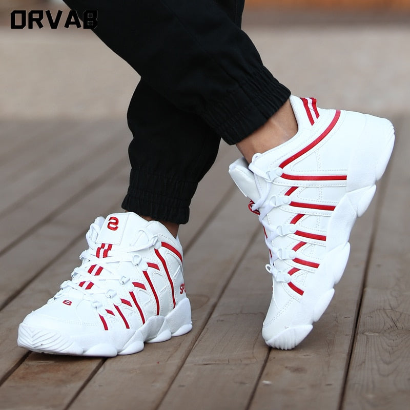 Men Sneakers Split Casual Shoes Breathable Walking Footwear Shoes Flats