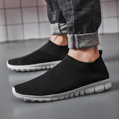 Men Walking Shoes Lightweight Breathable Casual Shoes Flats Slip-on Shoes