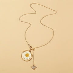 Double Layers Daisy Bee Pendant Tiny Honey Necklace