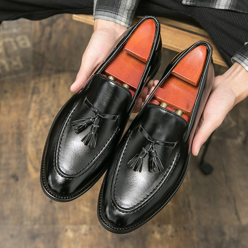 Classic Men Casual Loafers Driving Shoes Comfortable Tassel Dress Shoes