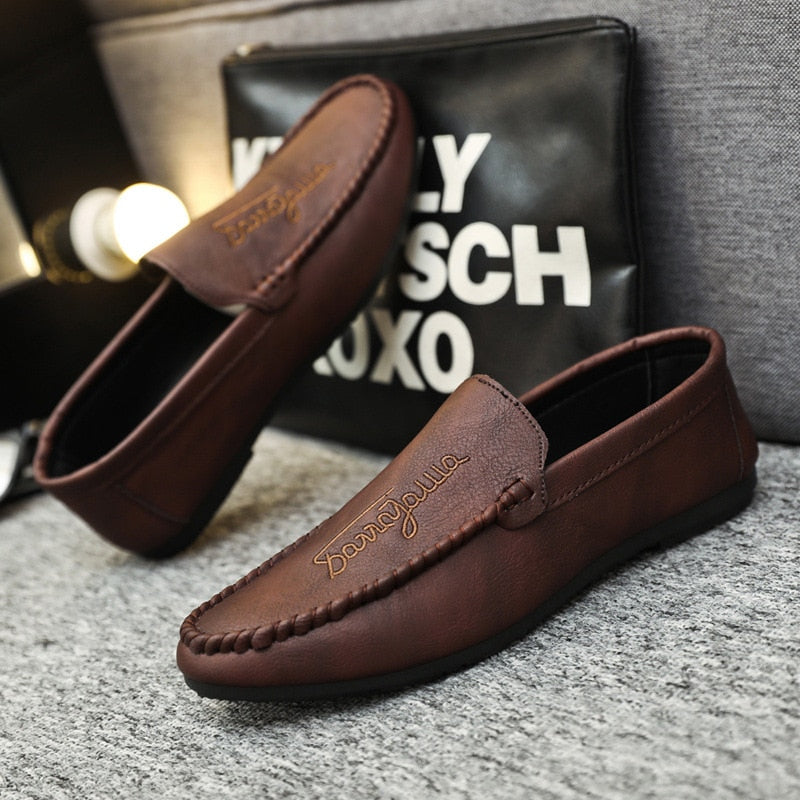 Men Loafers Comfortable Flat Casual Shoes Breathable Slip-On Soft Driving Shoes