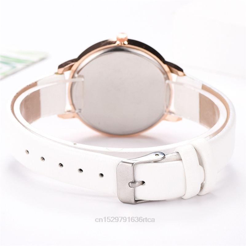 Elegant Simple Butterfly Design Dial Design Ladies Watches