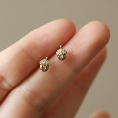 Acorn Shaped Small Plant Earrings