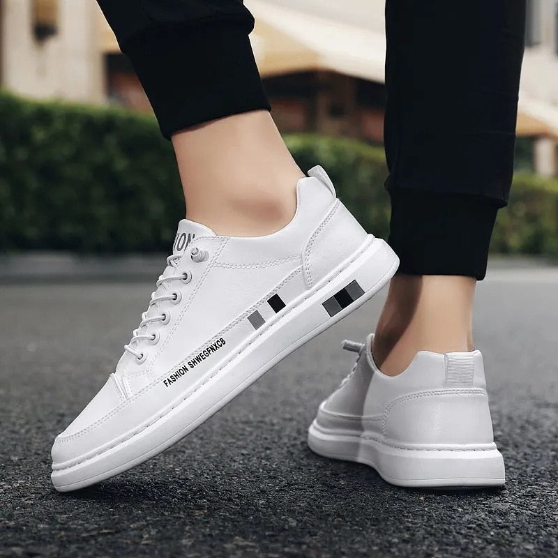 Men Shoes Sneakers Low Top Waterproof Sneakers