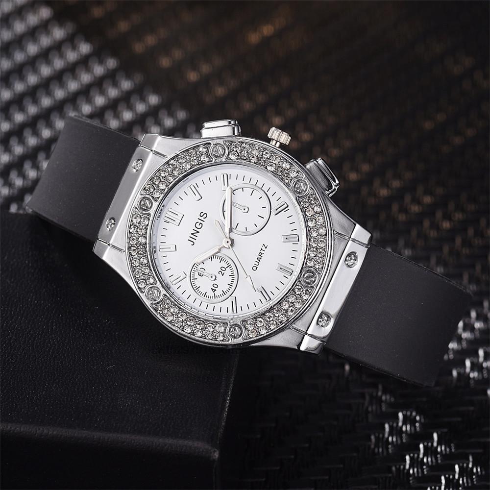 Fashion Rubber Women Watches Luxurious Brand Casual