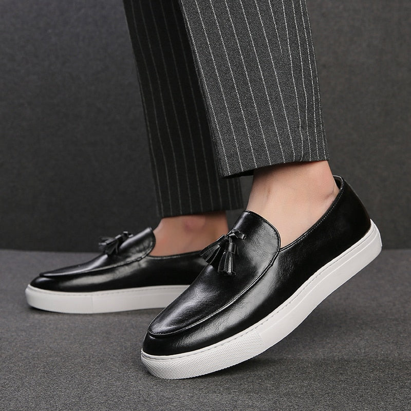 Men Casual Shoes Loafers Office Shoes Comfortable Slip on Shoes