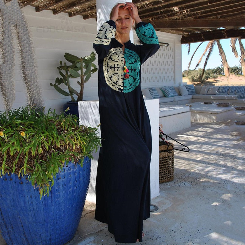 Elegant Gold Embroidered Kaftan Retro V-neck White Dress